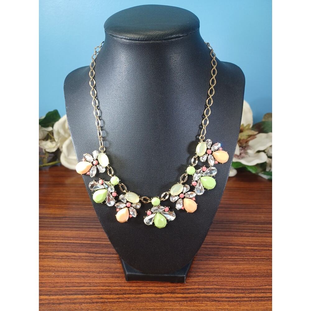 Ann Taylor Loft Fashion Statement Necklace Sparkling Dazzling Green Pink Costume